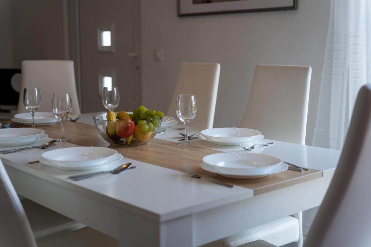 Apartments Oliva Porec Exterior photo