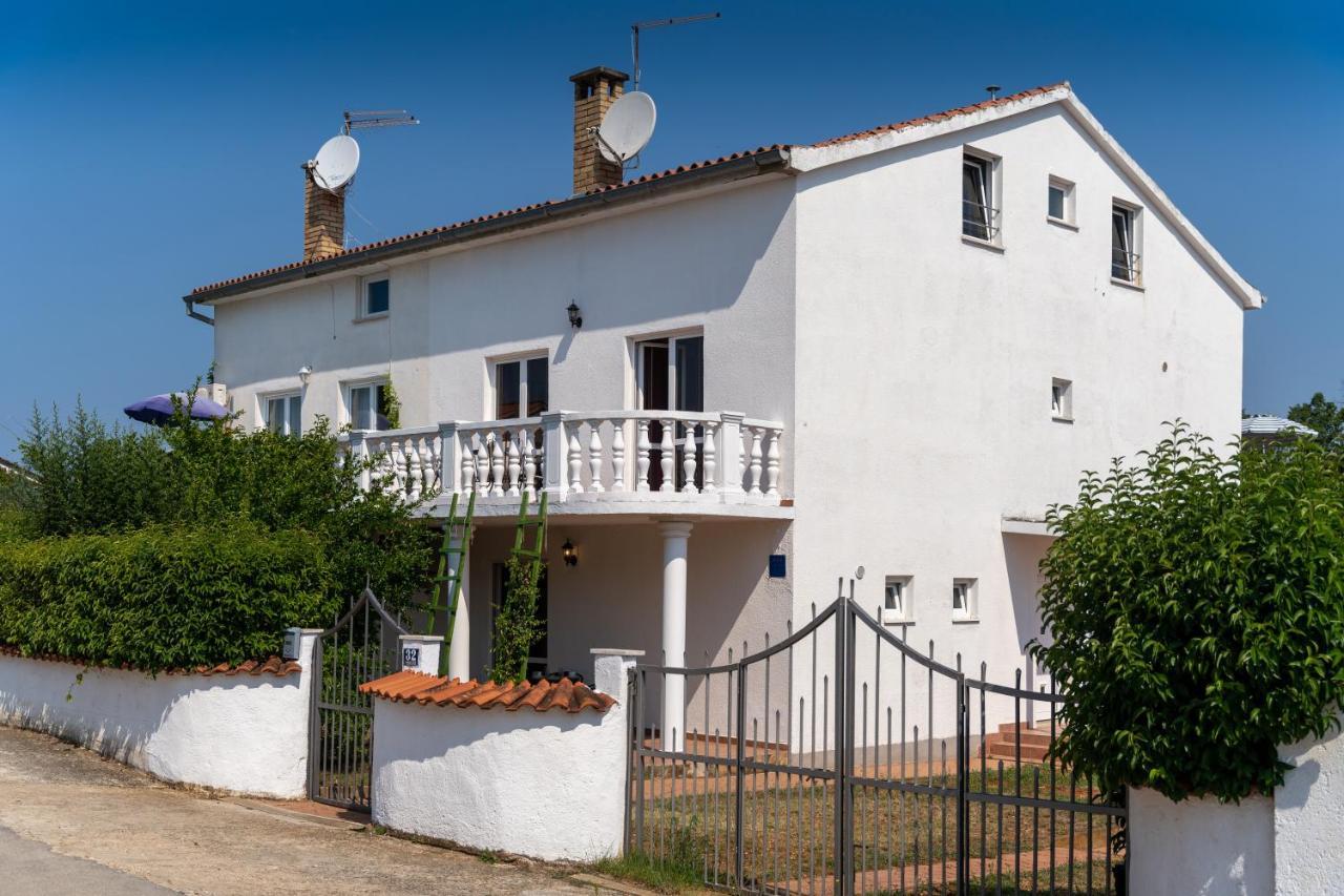 Apartments Oliva Porec Exterior photo